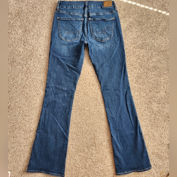 American Eagle Curvy Kick Boot Jeans - Picture 5 of 10